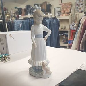 My Dog Does Tricks Figurine By Lladro